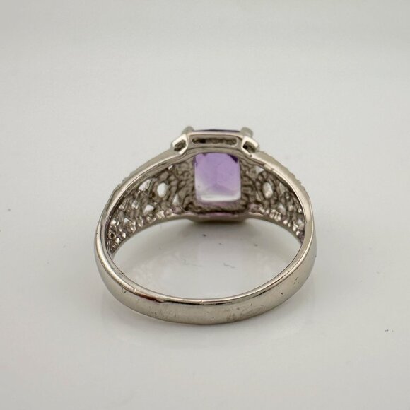 Beautiful Emerald Cut 2.25 Carat Amethyst Ring - Sterling w Diamond Accent Size - Picture 14 of 16